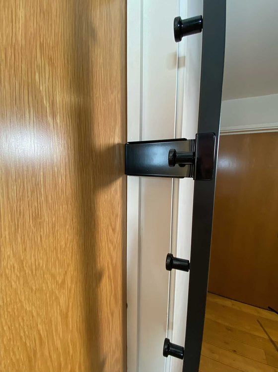 Door Bracket